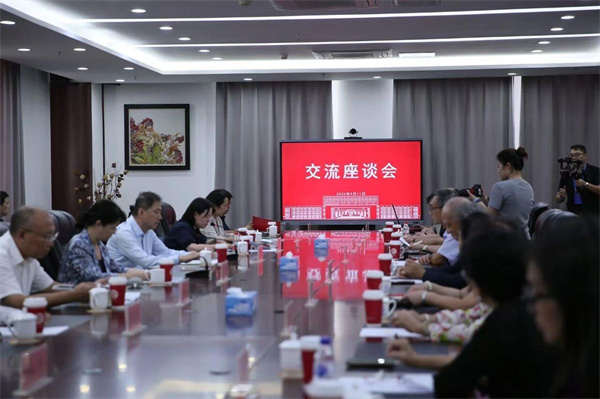 2025“辽台视界 镜启未来”两岸媒体青年交流座谈会在沈阳举行（两岸关系）_fororder_567
