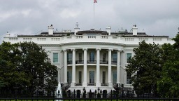 特朗普政府被曝考虑解职更多高官