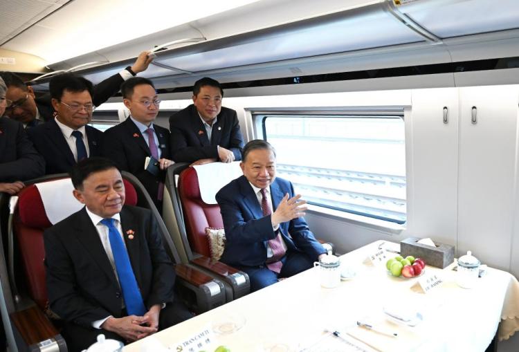 特稿丨大变局中显担当——中国元首外交为动荡世界注入稳定力量