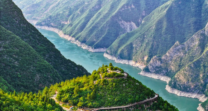 “兩山”理念改變中國引領(lǐng)時(shí)代