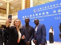 多国政要：中国主动搭建文明对话桥梁 促进世界和平发展与共同繁荣