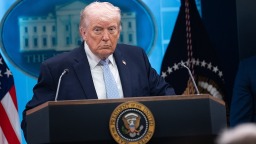 特朗普再称北约是“纸老虎” 点名日韩澳没帮忙_fororder_ecc410a63b3a4d7eb7362d1a01ceeb2b