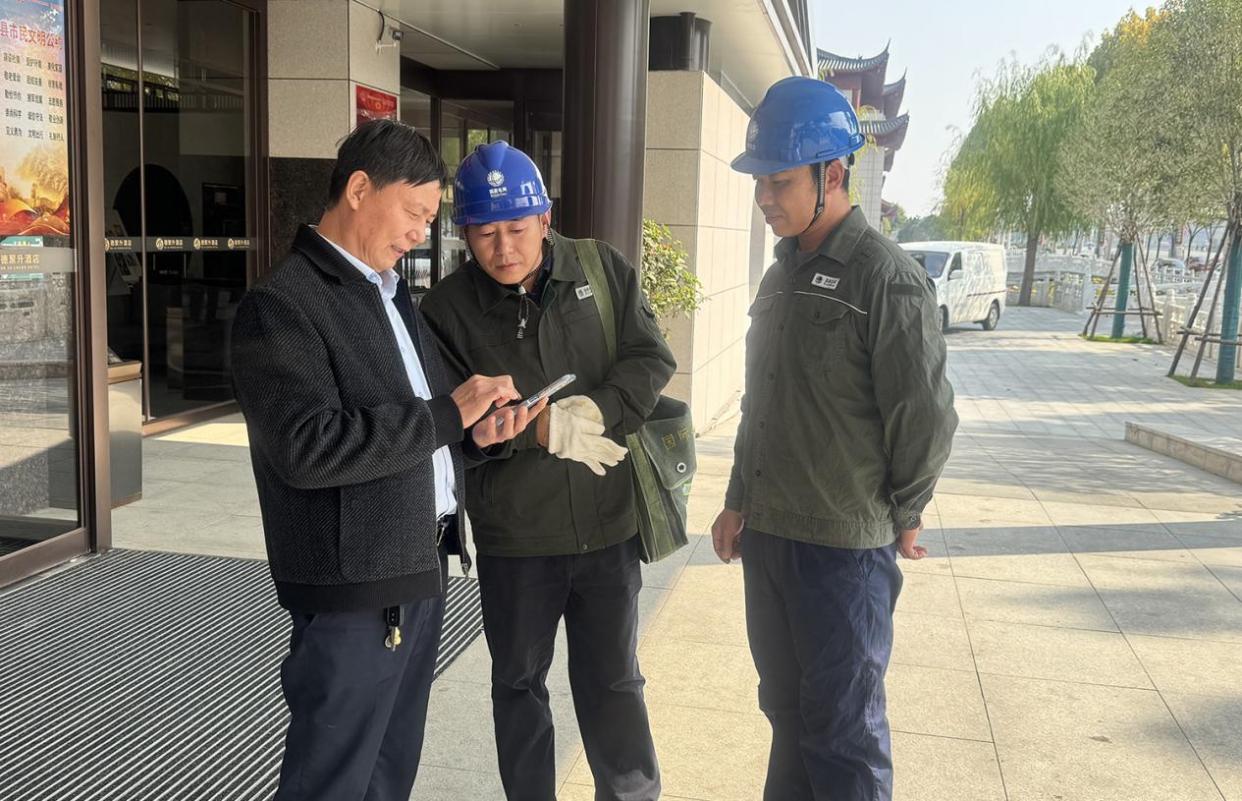 Customized Services Empowering Enterprise Development in Nanyang of Henan_fororder_IMG_3610