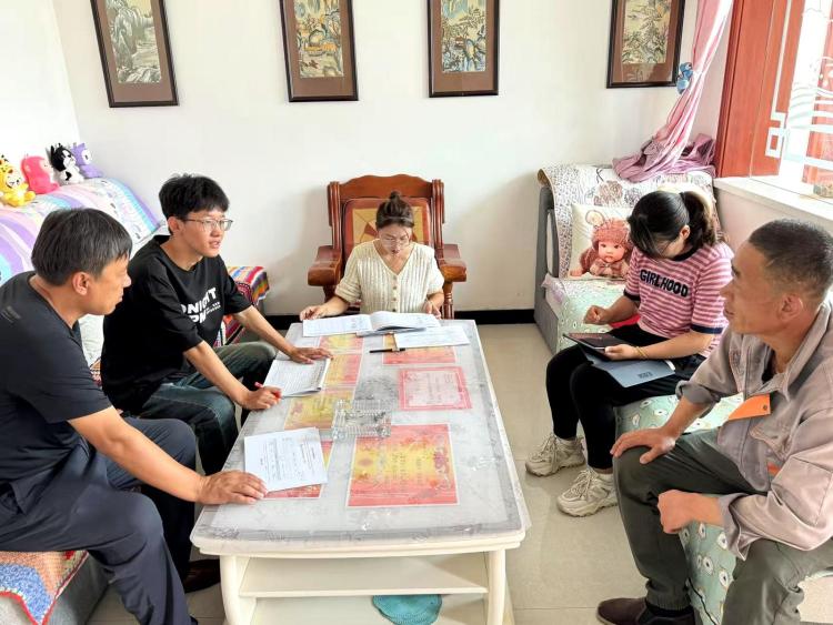 临夏永靖县：黄河之畔”账“量民生，精准数据滋养希望_fororder_调查