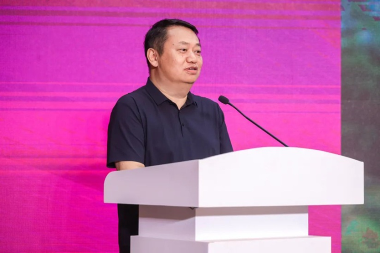 2025天津五大道金融论坛分论坛举办 共探基金产业驱动科技金融高质量发展_fororder_北洋海棠基金发起合伙人、天津大学宣怀学院院长、九安医疗董事长刘毅发言