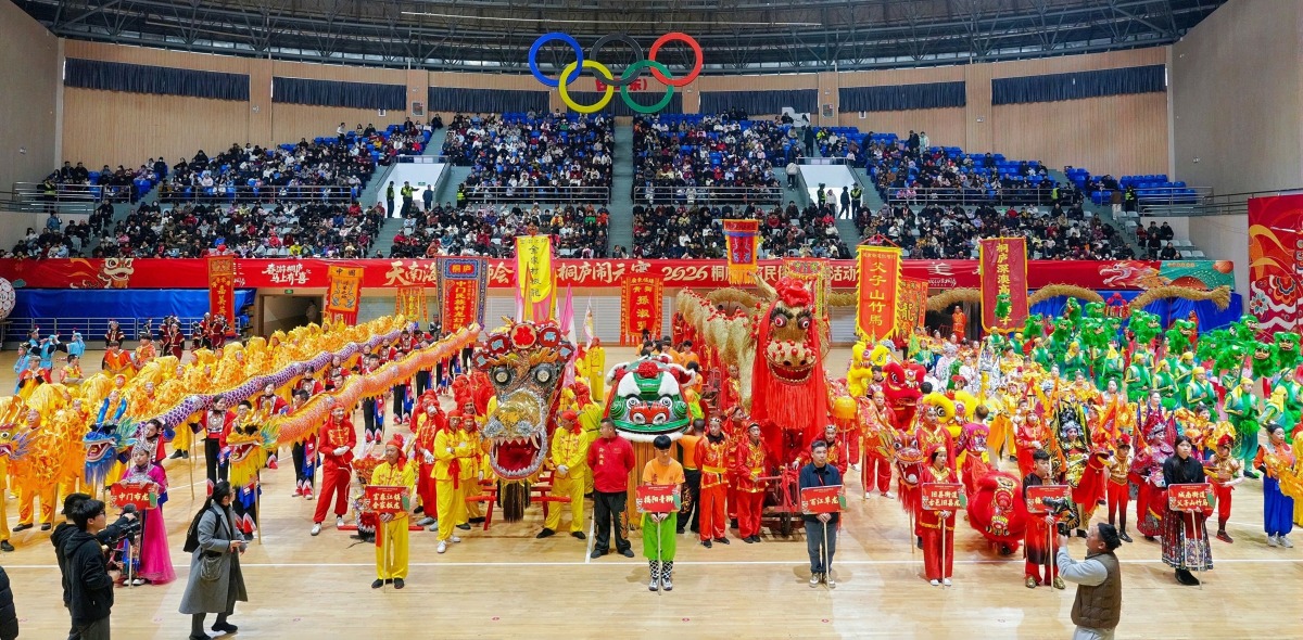 '남북이 어우러진' 위안샤오 행사…퉁루 민속 퍼레이드, 현장을 뜨겁게 달구다_fororder_微信图片_20260302092110_91_206