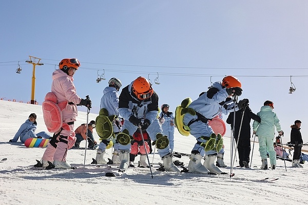 全球媒体聚焦 | 美国媒体：春节消费热潮预示中国进入消费新时代
