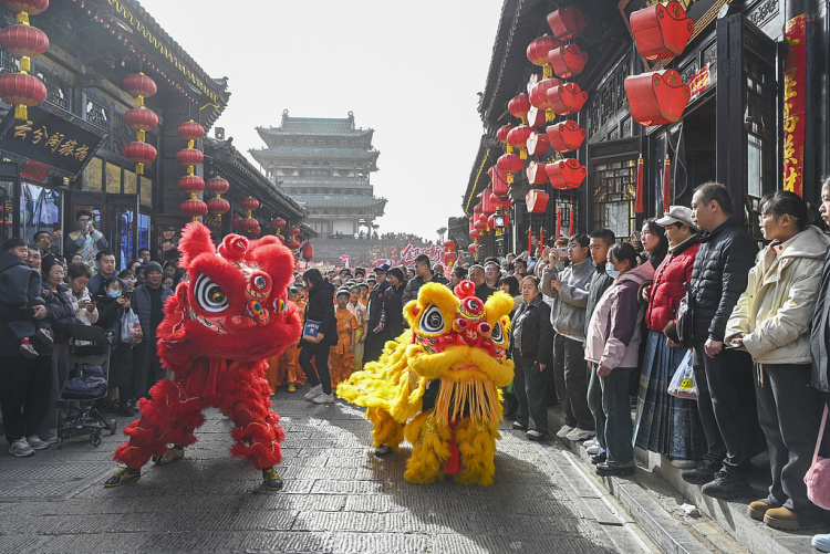 创历史新高！春节假期国内出游5.96亿人次 总花费超8034亿元