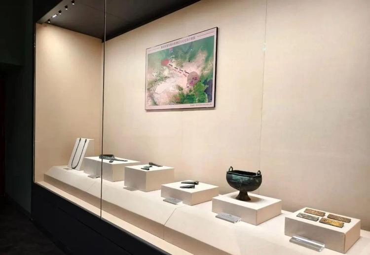 鄂尔多斯市鄂托克前旗博物馆揭牌成立_fororder_博物馆4