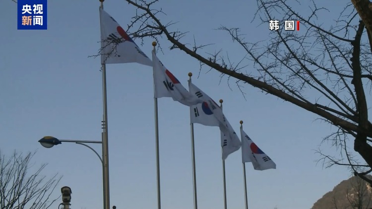 韩国大选连发“五月惊奇” 在野党刚“摆脱”官司 执政党又生“内讧”