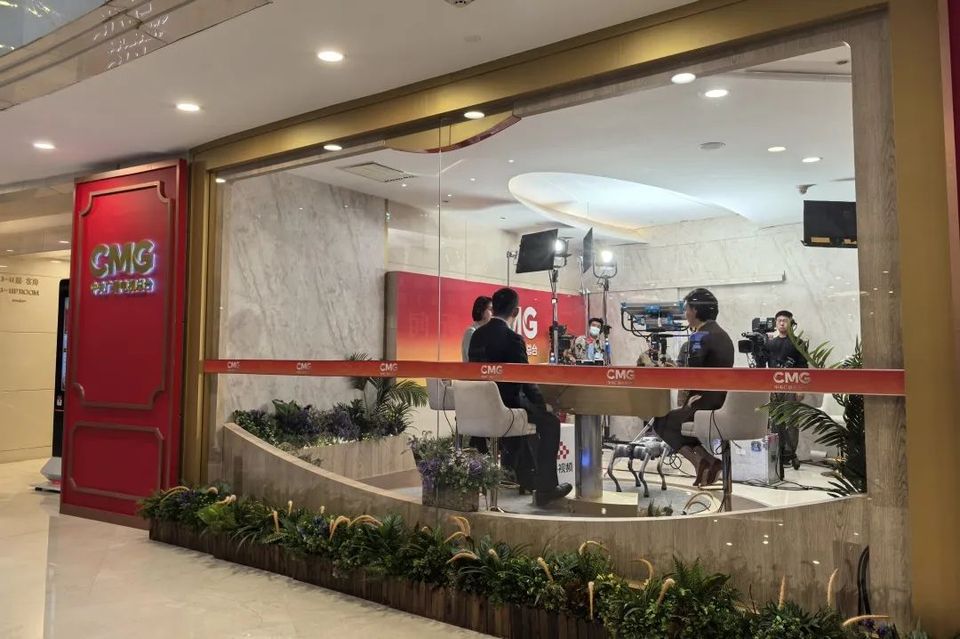 梅地亚:两会新闻中心的中国声音