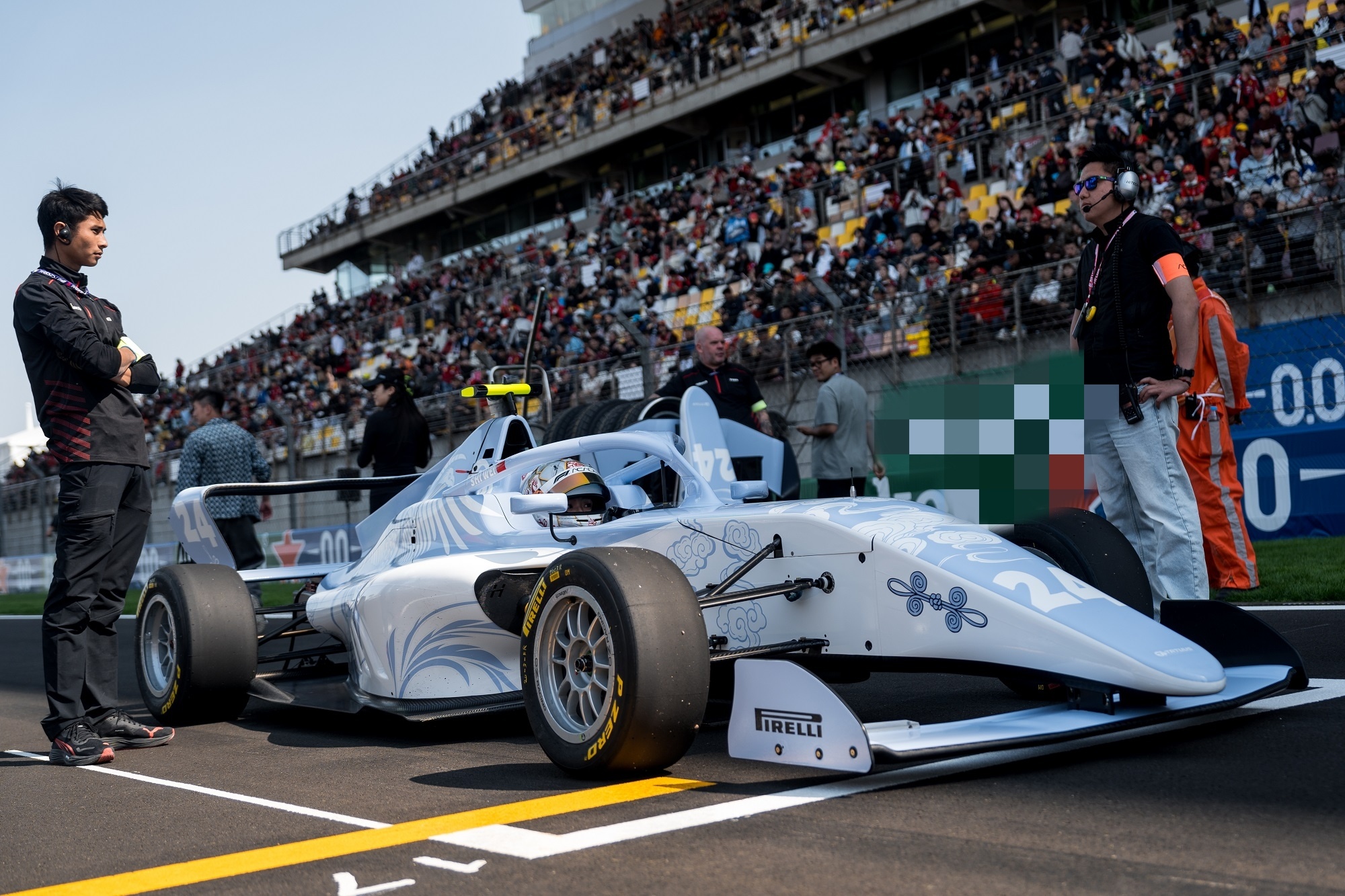 资讯有故事丨中国女赛车手师炜：感受车迷对中国制造和中国速度的自豪感