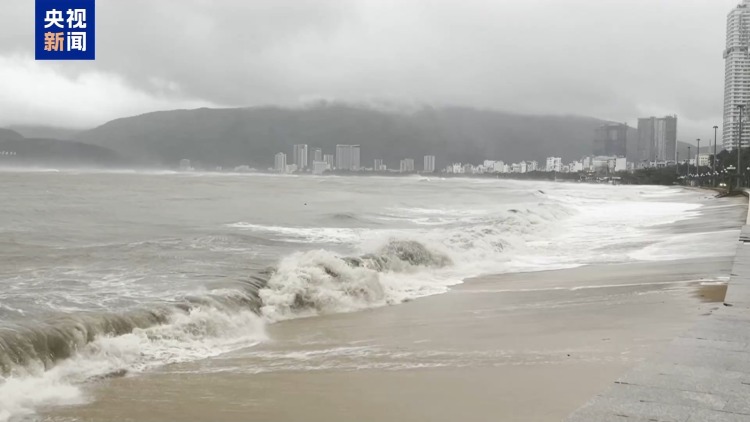 台风“海鸥”登陆越南 已致1人死亡