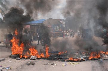 刚果（金）反政府武装攻下东部矿业重镇