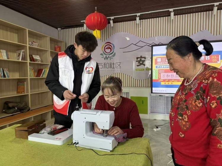 聚焦社区“主阵地” 将“五心”志愿服务送到居民身边_fororder_康新街道-安好公益日便民集市活动