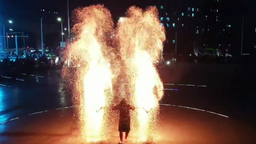津彩过大年 | 打铁花的极致浪漫在“团西”_fororder_团西