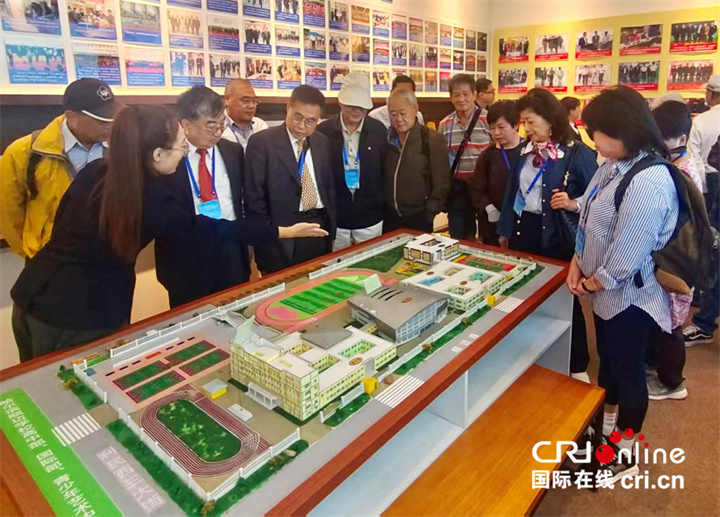 龙台经贸合作结出丰硕果实  两岸同胞共绘融合发展新篇 ——“台商台企走进龙江”经贸考察交流活动成功举办（两岸关系）_fororder_581a4d7be3e64c21bdb01d78822ca729