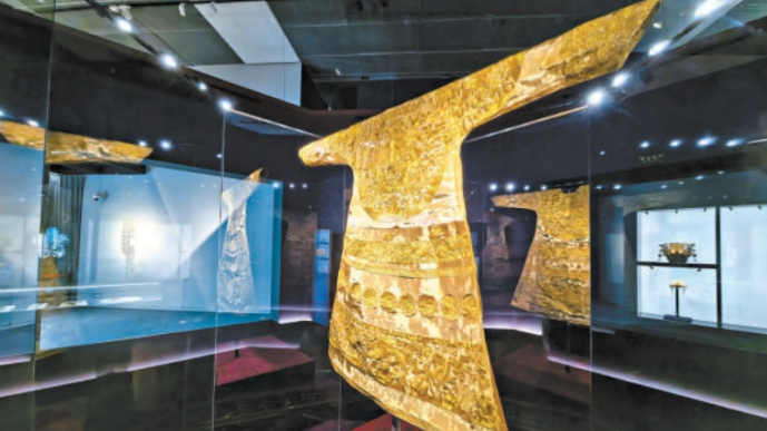 Refining Gold, Curating Excellence: Shenzhen Shuibei Gold and Jewelry Art Exhibition_fororder_W020260626577299409861