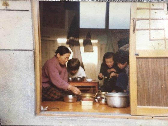 三战总统终成正果 草根逆袭的李在明能否治愈撕裂的韩国？