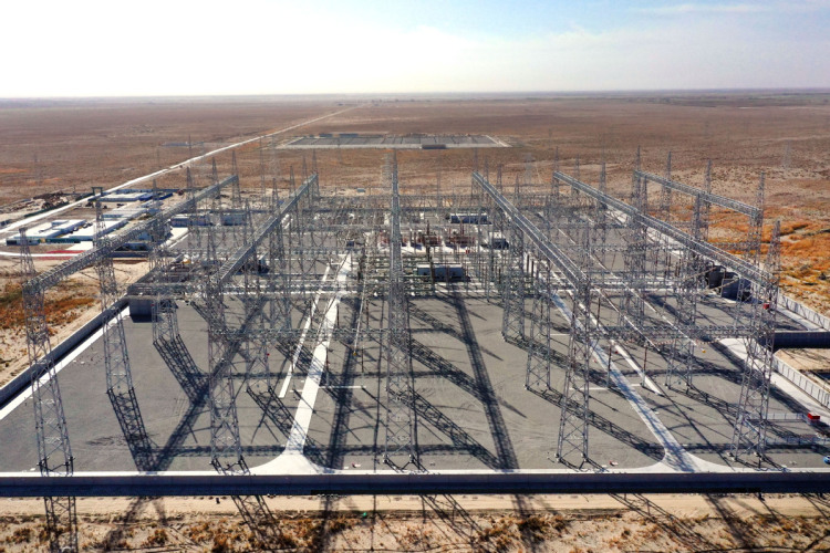 我国最大750千伏超高压环网工程投运 15年攻坚筑就南疆能源“动脉”