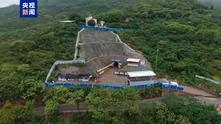 国家重大水利工程重庆藻渡水库工程全线首条输水隧洞贯通‌‌