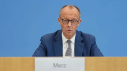 德国总理：提振经济将成2026年首要任务_fororder_7673bb46129545d08bc3c0f3716995d6