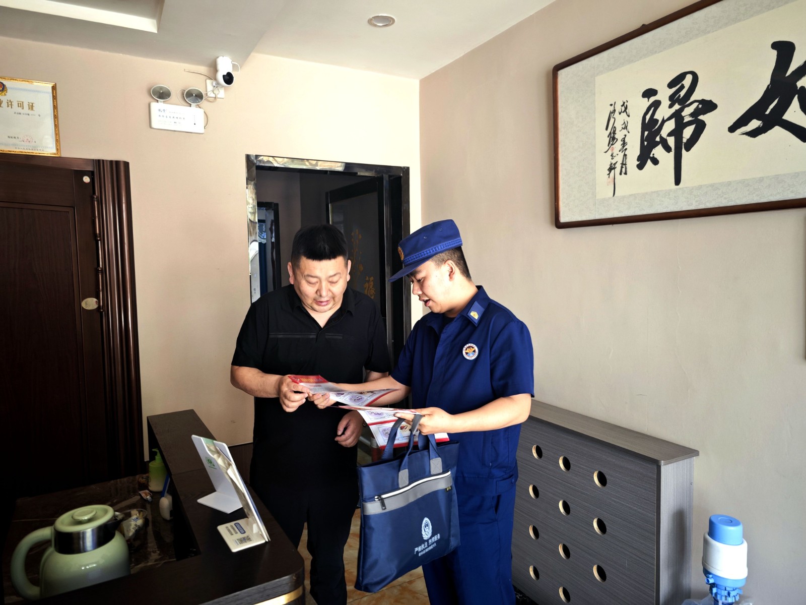 天水市秦安县：多部门联合护航 3592名考生安心赴考_fororder_(7)d889d3a1c3687514d04373798becb75