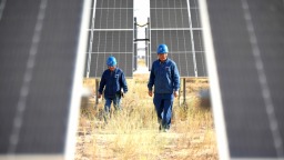 国网武威供电公司 以“电沙成金”走出沙戈荒能源生态协同发展新路径