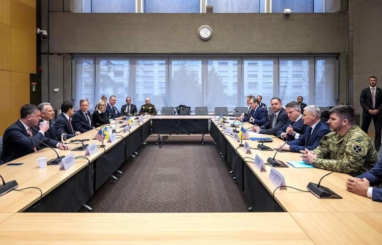 最后通牒前4天，美乌罕见共同定调：日内瓦会谈“富有成效”