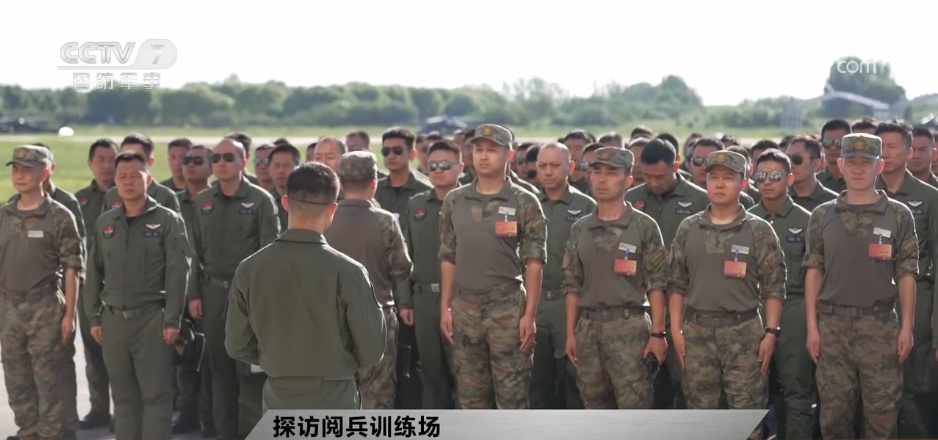 探访阅兵训练场 | 空中梯队：突出实战标准 以战斗姿态进入参阅状态