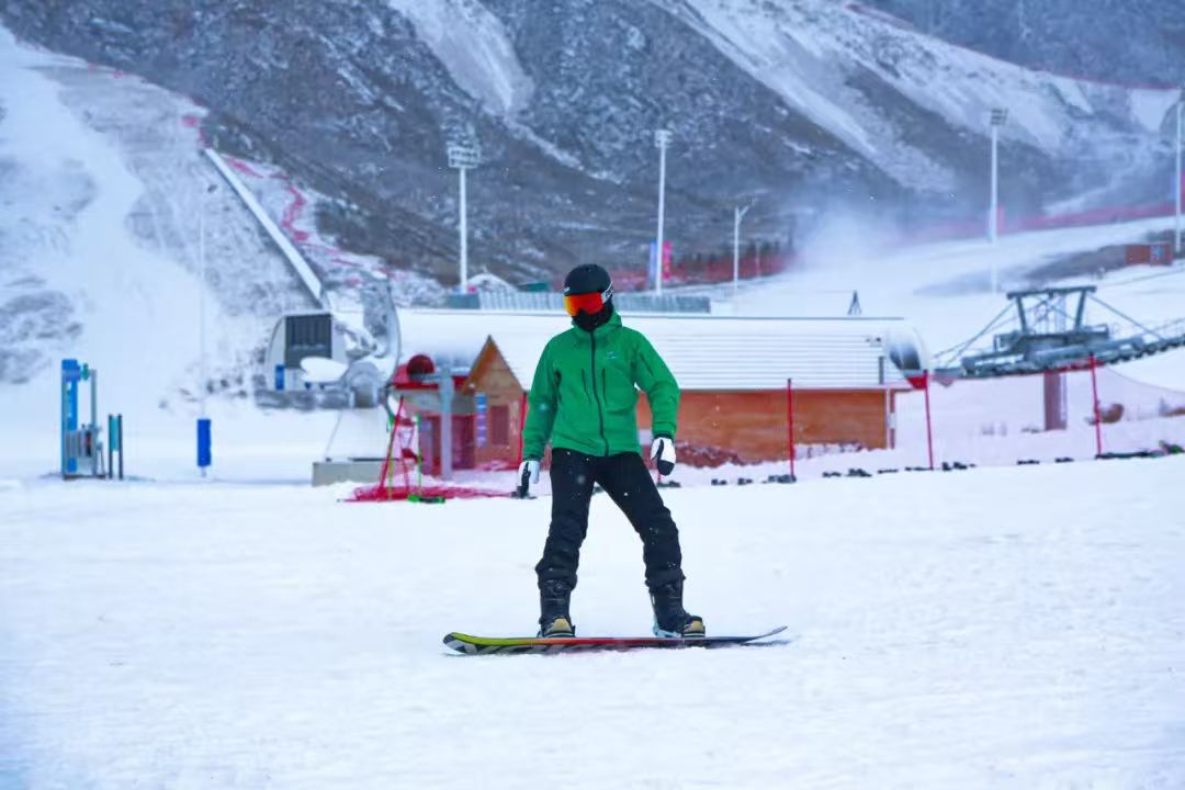 冰雪盛宴 迎客狂欢 快来内蒙古过浪漫冬日