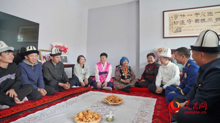 行走的思政课“走新”更“走心”