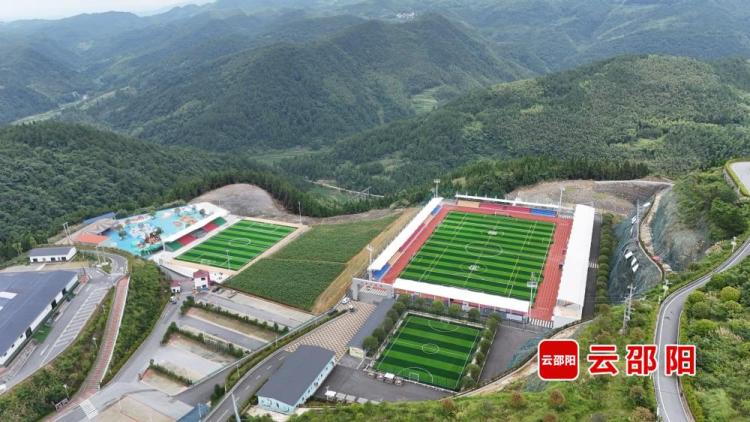 2025年第六届“侨心杯”少年足球邀请赛将在隆回开赛_fororder_1