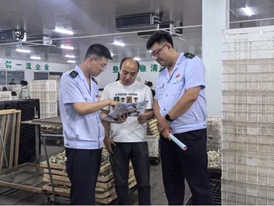 张掖：合规经营产业旺 税惠春风暖企心_fororder_2