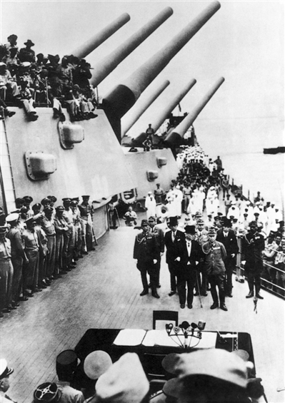 为了民族解放与世界和平