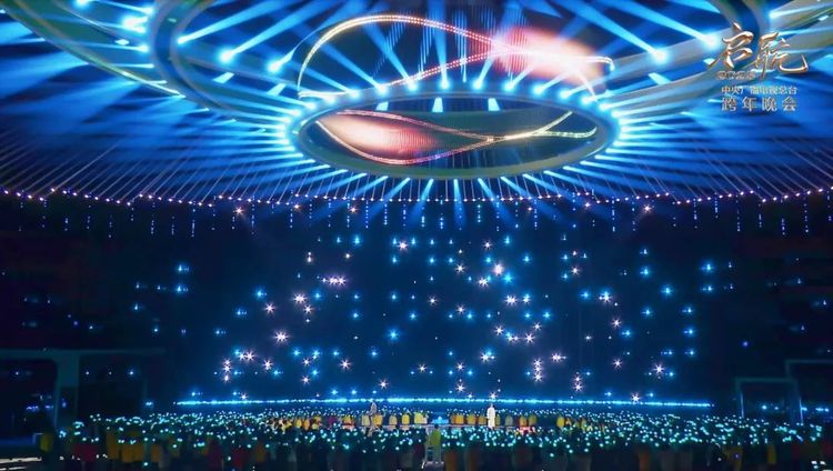 《启航2025——中央广播电视总台跨年晚会》新意频频，心意满满