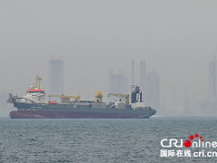 深追踪丨占全球石油运输量五分之一、最窄处约33公里，霍尔木兹海峡到底有多重要？