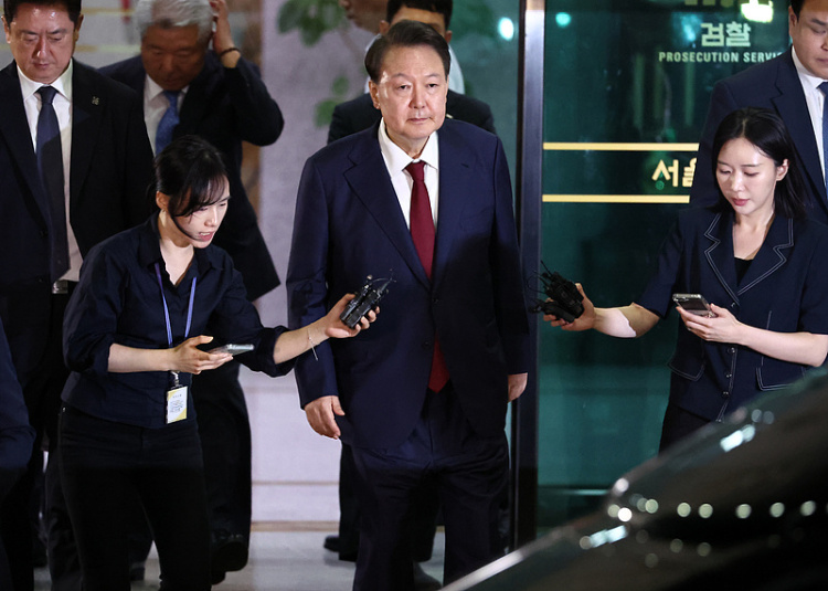 韩国特检组要求尹锡悦7月1日上午继续接受调查