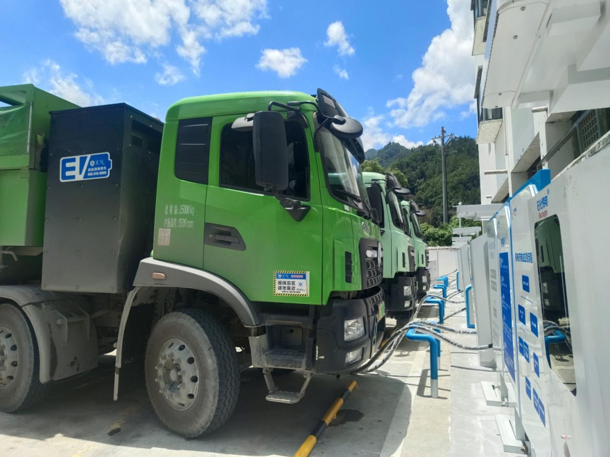 Ultra-fast Charging Corridor for Mountain Heavy Trucks Launched in Yichang_fororder_图片1