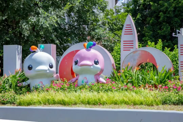 文化中国行·立冬 | 岭南立冬春意同，新梅万朵映晴空