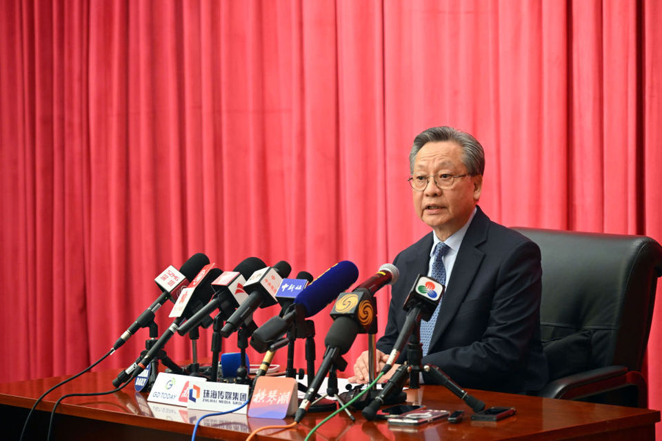 维护国家安全 增进民生福祉——访澳门特区立法会主席高开贤