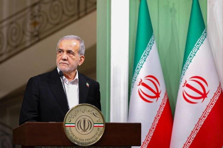 伊朗总统：将以一切能力坚定捍卫国家安全