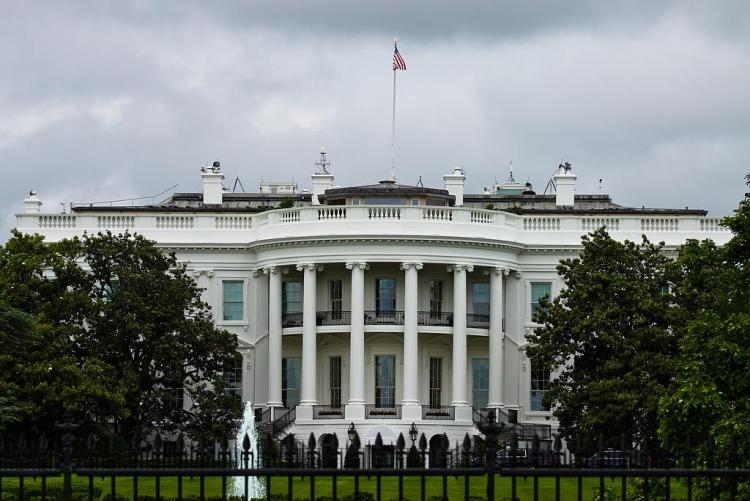 美最高法将开会讨论是否受理限制出生公民权诉讼