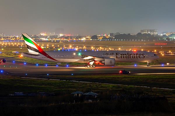 视频丨伊朗总统愿与抗议团体会面 特朗普被曝正考虑多个干涉方案