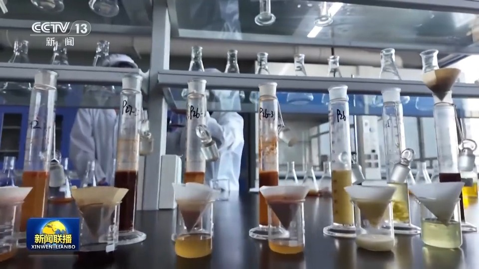 一线调研丨从一份火锅底料 看山城传统产业换新的AI密码