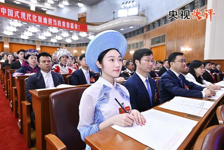 央视快评丨坚定理想信念 厚植家国情怀 勇担历史使命