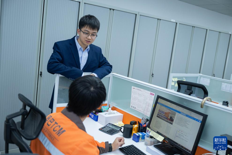 澳门回归祖国25周年丨我与澳门特区同岁——年轻一代在“一国两制”下的成长故事