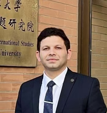 巴基斯坦真纳大学教授：上合组织在促进区域稳定、发展与交流方面成就斐然_fororder_图片1