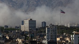 以军称已摧毁或瘫痪伊朗六成弹道导弹发射装置_fororder_1