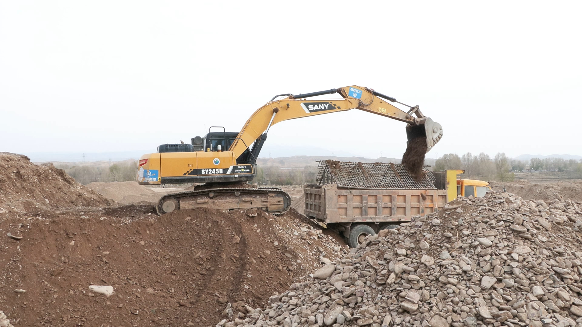 山丹：“沃野升级”夯实农业“耕”基
